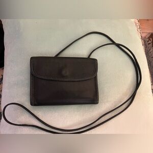 Vintage Coach Swing black soft leather crossbody wallet